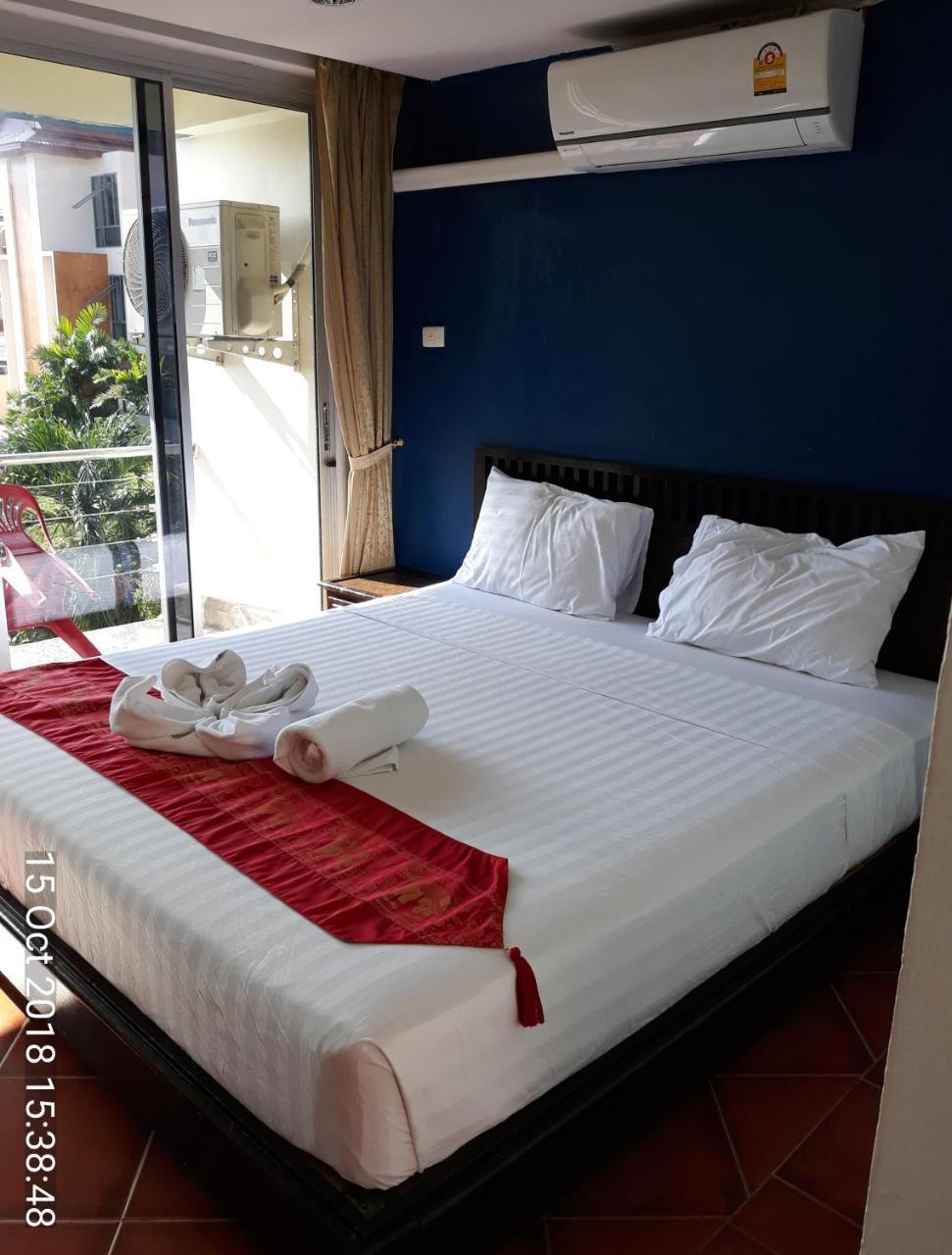 Porterhouse Beach Hotel Patong Exterior photo