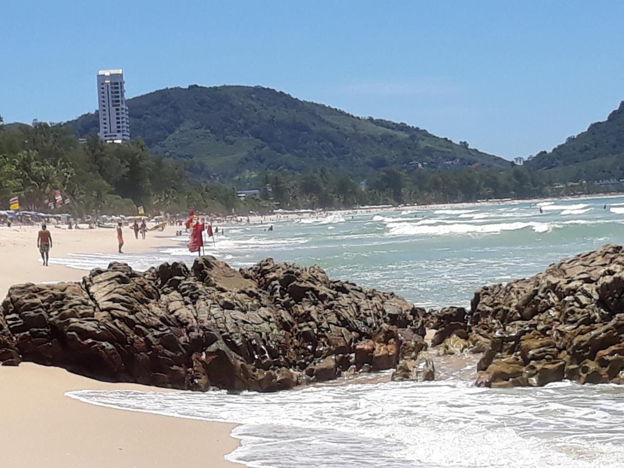Porterhouse Beach Hotel Patong Exterior photo